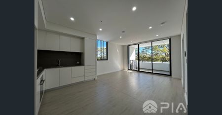 Morden apartment for lease now! - Photo 2