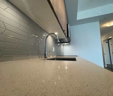 For Lease - 4130 Parkside Village Drive Unit# 3308, Mississauga, On... - Photo 5