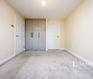 2 bedroom apartment to rent Swiftsure Drive, Brooklands, Milton Key... - Photo 4