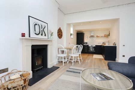 Balfour Street - Photo 3