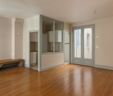 Location Appartement 1 pièce 34m² TROYES 10000 - Photo 3