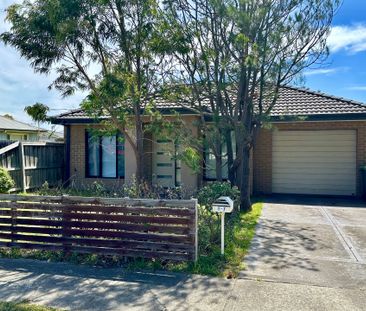 Bayside Living 2 Bedroom Unit - Photo 2