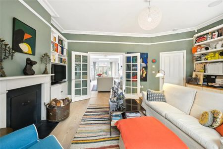 5 bedroom semi-detached house to rent - Photo 4