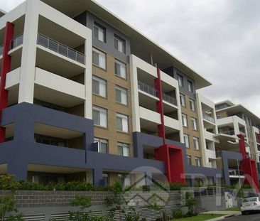 Easy Access to Amenities, walking distance to Merrylands Station. - Photo 3