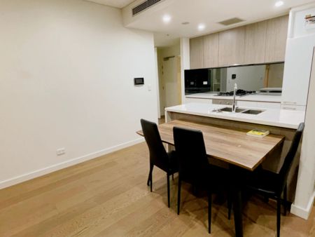 8 Kingsborough Wy, Sydney - Photo 5
