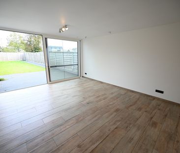 INSTAPKLARE & LICHTRIJKE woning op TOPLIGGING te OEDELEM. - Foto 5