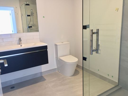 Pine Harbour Living - Photo 1