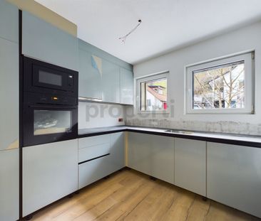 Frisch Sanierte Hochparterre-Wohnung sucht neuen Mieter - Foto 2