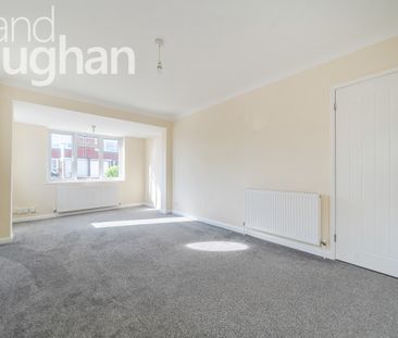 2 bedroom semi-detached bungalow to rent - Photo 3