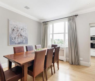 3 bedroom flat to rent - Photo 5