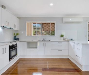 Spacious Family Home for Rent in Prime Macgregor Location - Photo 6