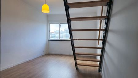 Apartamento T2 Duplex | Pedralvas | Benfica - Photo 4