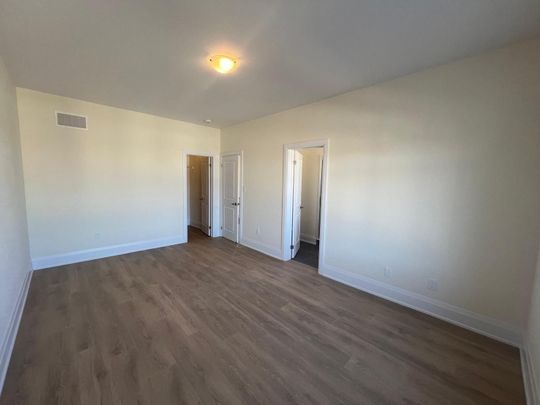 For Lease - 173 Seguin Street, Richmond Hill, Ontario - Photo 1