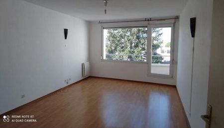 Appartement 4 pièces 65m2 REIMS 860 euros - Photo 4