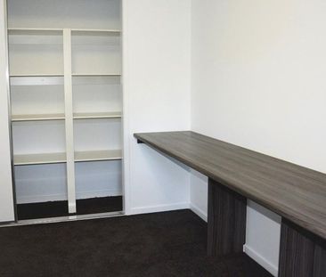 Spacious 3 bedroom Townhouse For Rent in "BREEZE ON BLUNDER" - Photo 4