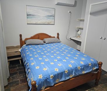 Bentley Park - Photo 1