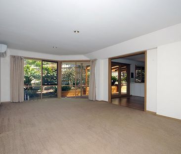 2/5 Campbell Street, Glen Waverley - Photo 2