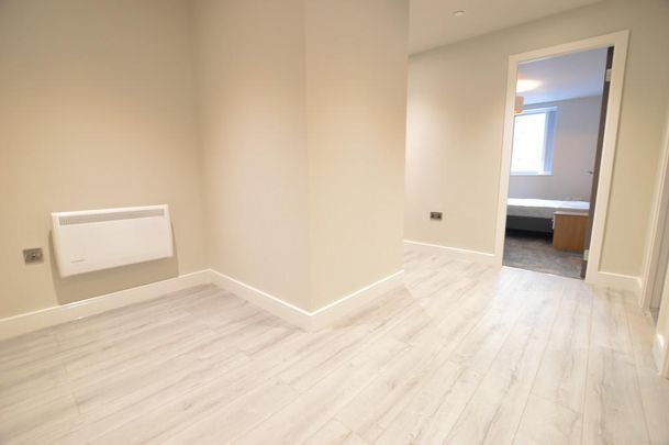 2 bedroom flat to rent - Photo 1