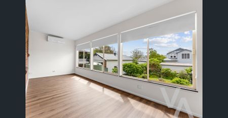 Your Next Move. - Photo 3