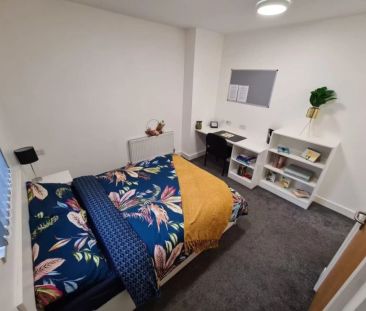 Gold Ensuite - Photo 6