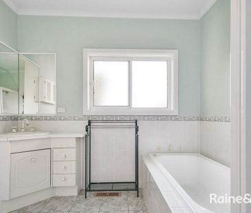 Impressive space, unbeatable location! - Photo 4
