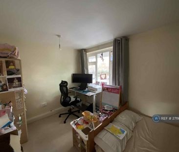 2 bedroom maisonette to rent - Photo 5