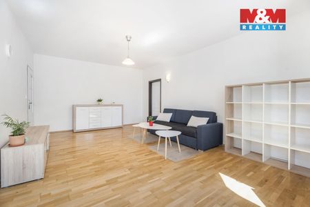 Pronájem bytu 2+1 67 m² - Photo 4
