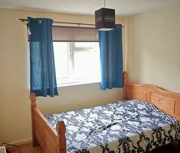 Room in a Shared House, Servia Drive, LS7 - Photo 4