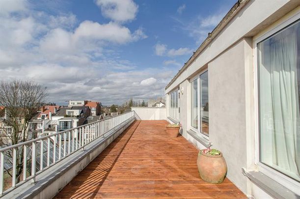 Appartement te huur in Ixelles - Photo 1