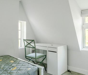 5 bedroom maisonette to rent - Photo 2