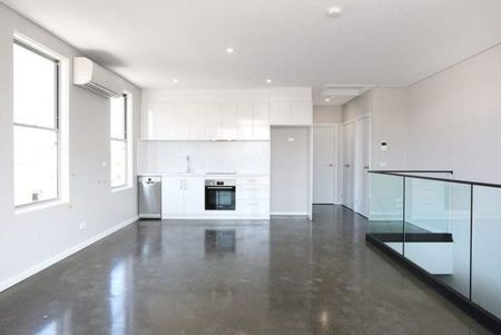 Amazing location - Photo 5