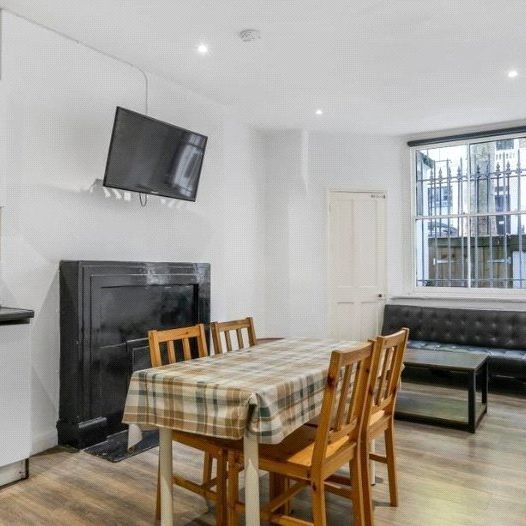 Marloes Road, London, W8 flat to rent - Photo 1