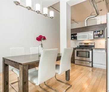 Condo for rent, Montréal (Ville-Marie) - Photo 1