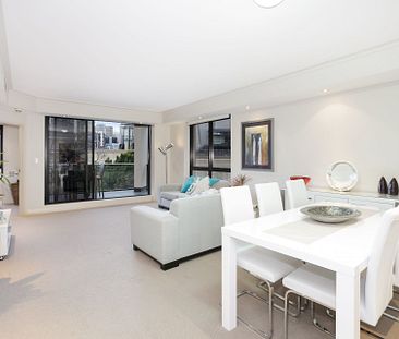 B306/24-26 Point Street, Pyrmont - Photo 4