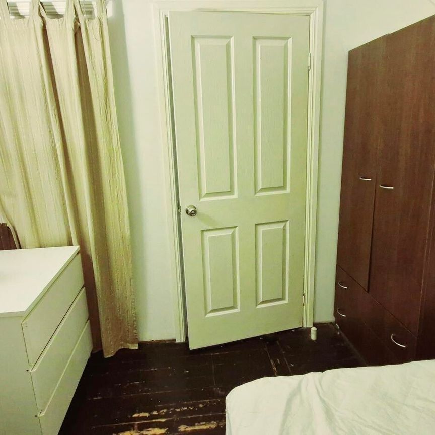 Crows Nest - Photo 1