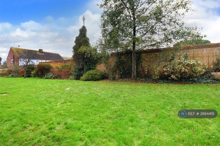 1 bedroom flat to rent - Photo 5