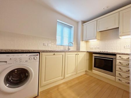 2 bedroom apartment to rent - Photo 4