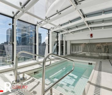 Condo in Downtown Vancouver, BC - Photo 2
