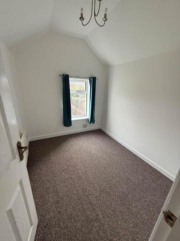 2 Dromore Street, Cregagh, Belfast, BT6 8PF - Photo 3