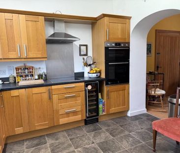 4 bedroom cottage to rent - Photo 3