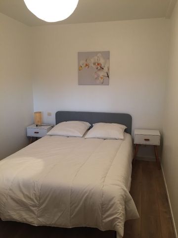 Location Appartement 2 pièces 45m² LIBOURNE 33500 - Photo 5