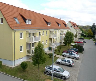 Rositz, Gemütliche 3-Raum-Wohnung mit Balkon (ME48) - Photo 1