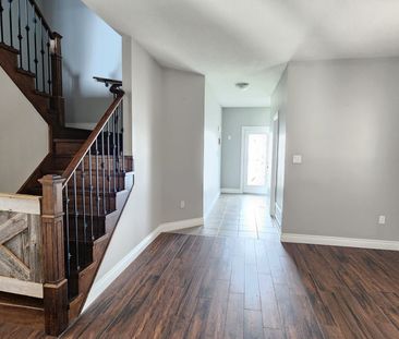 For Lease - 1417 Sheldon Street Unit# MAIN, Innisfil, Ontario - Photo 4