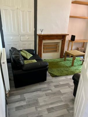 5 Bed Terraced House, Clarendon Park Road, LE2 - Photo 1