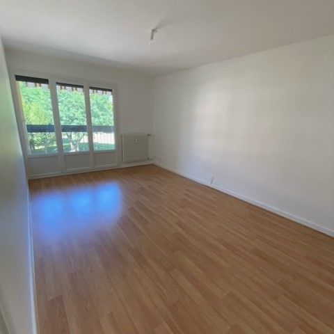 Location Appartement 4 pièces 75m² LA MOTTE SERVOLEX 73290 - Photo 1