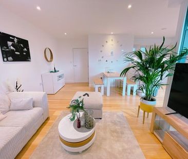 1 bedroom in a flat share to rent - Photo 6