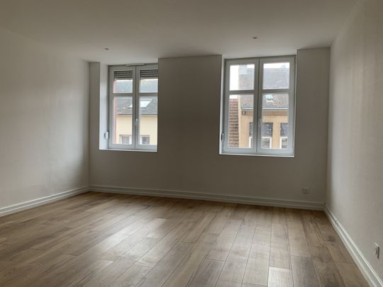 Location Appartement 4 pièces 113m² SARREGUEMINES 57200 - Photo 1