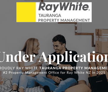 Charming Family Home in Brookfield - Photo 5