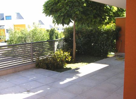 Casa adosada de alquiler en Calle de San Enrique de Ossó, 471, Encinar de los Reyes - Photo 2