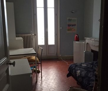 T1 - Photo 2